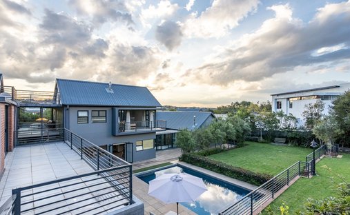 House in Mooikloof Glen, Gauteng, South Africa 1