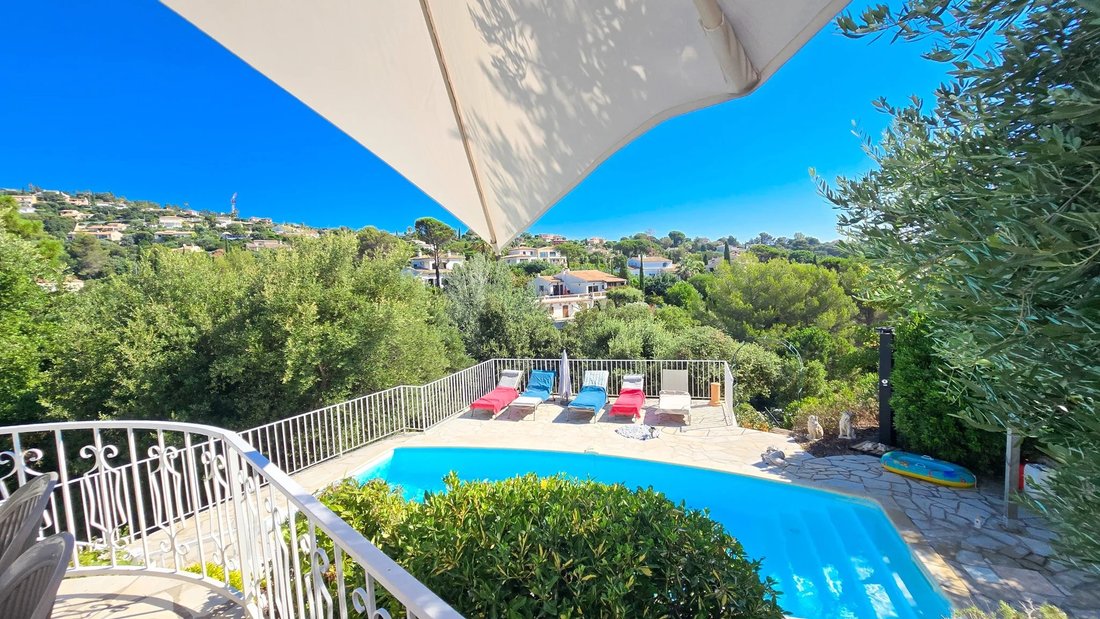 Villa à Les Issambres, Roquebrune-sur-Argens, France 2 - 17532069