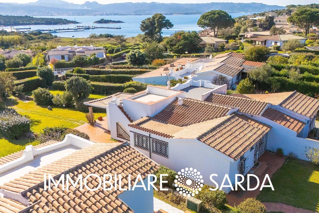 Villa in Arzachena, Sardinia, Italy 1 - 17549951