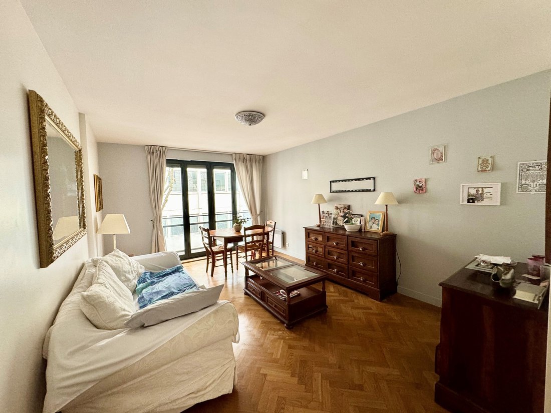 Apartment in Vincennes, Ile-de-France, France 1 - 17549483