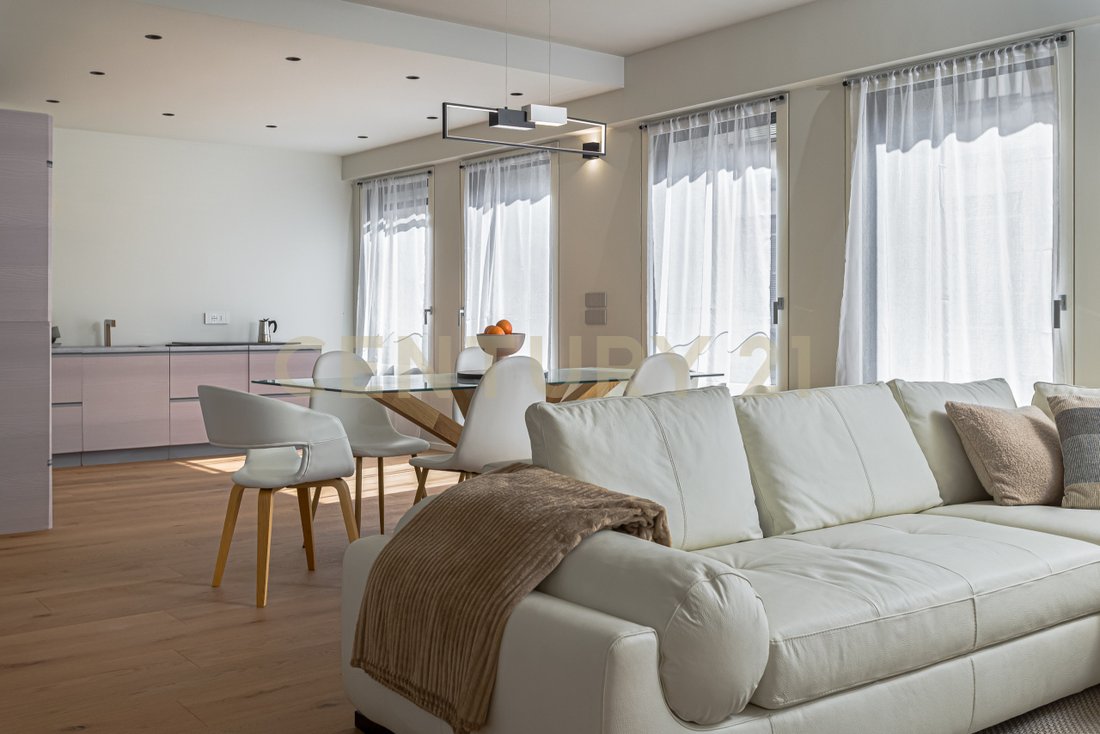 Apartment in Cathedral - Piazza dei Signori, Treviso, Italy 3 - 17551568