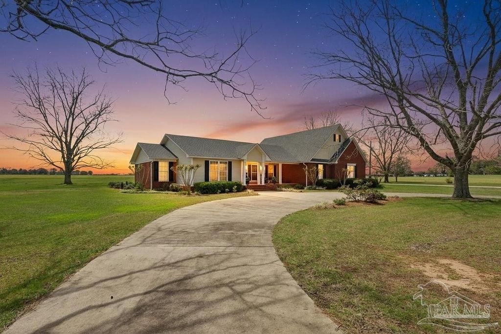 House in Jay, Florida, United States 1 - 17554511