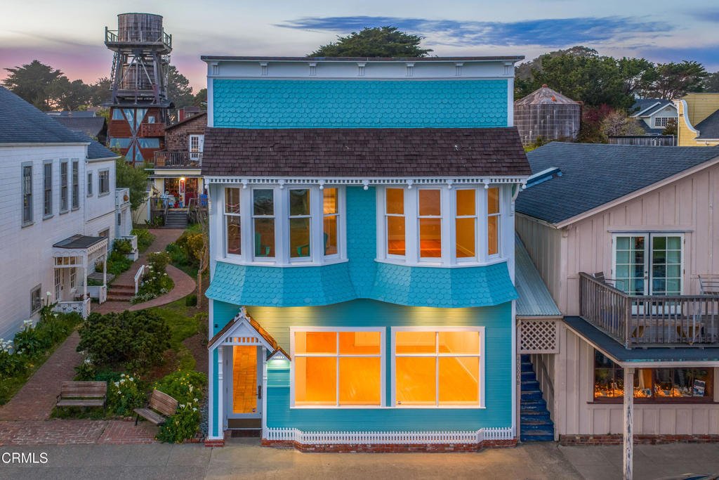 Mendocino, California, United States 5 - 17552927