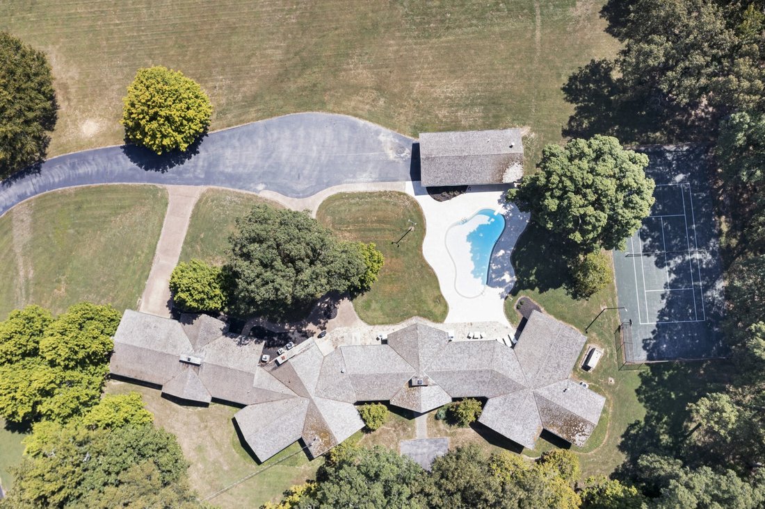House in Smithville, Tennessee, United States 4 - 17552262