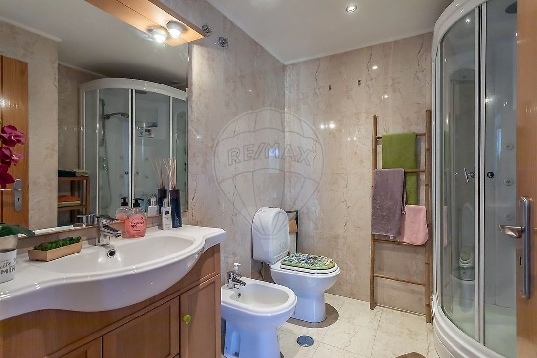 Apartment in Mina de Agua, Lisbon, Portugal 2 - 17548966