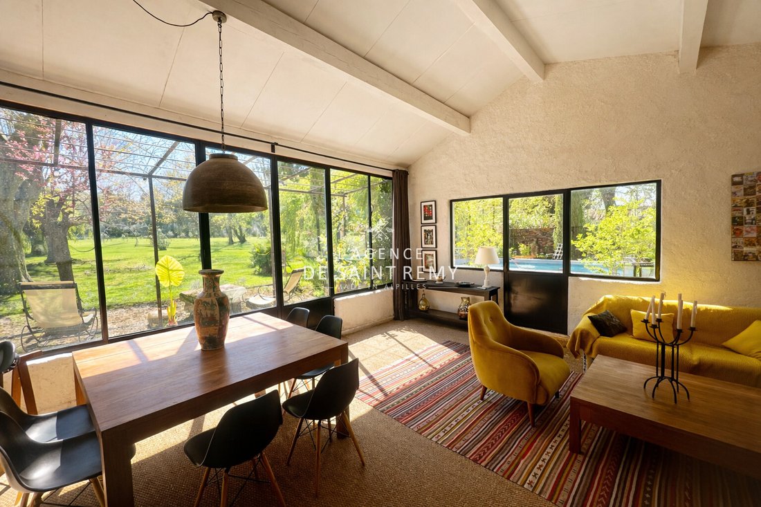 Villa in Saint-Rémy-de-Provence, Provence-Alpes-Côte d'Azur, France 5 - 17553274