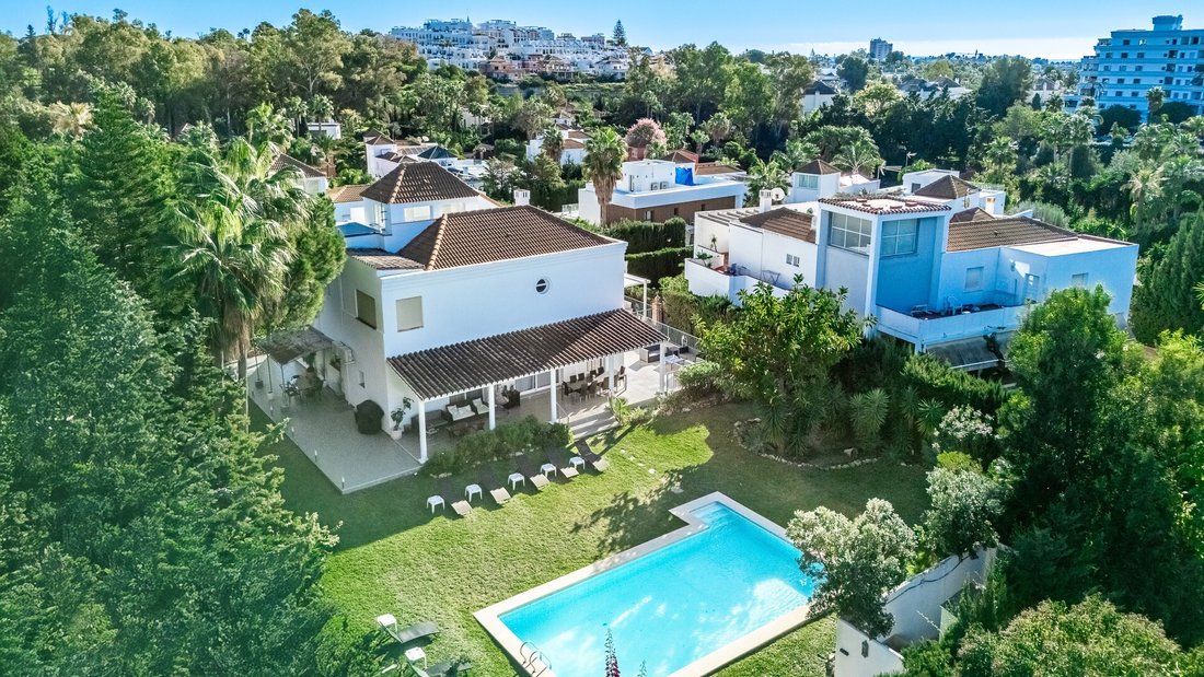 Villa in Nueva Andalucia, Marbella, Spain 2 - 14957150