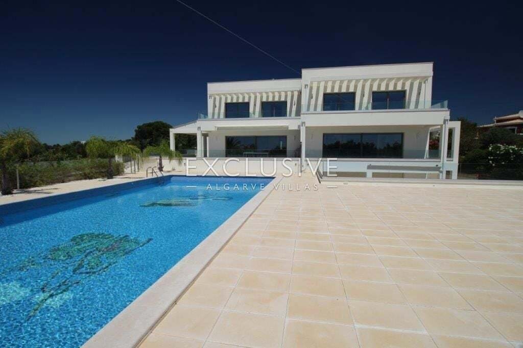 Villa in Alvor, Algarve, Portugal 2 - 11846386