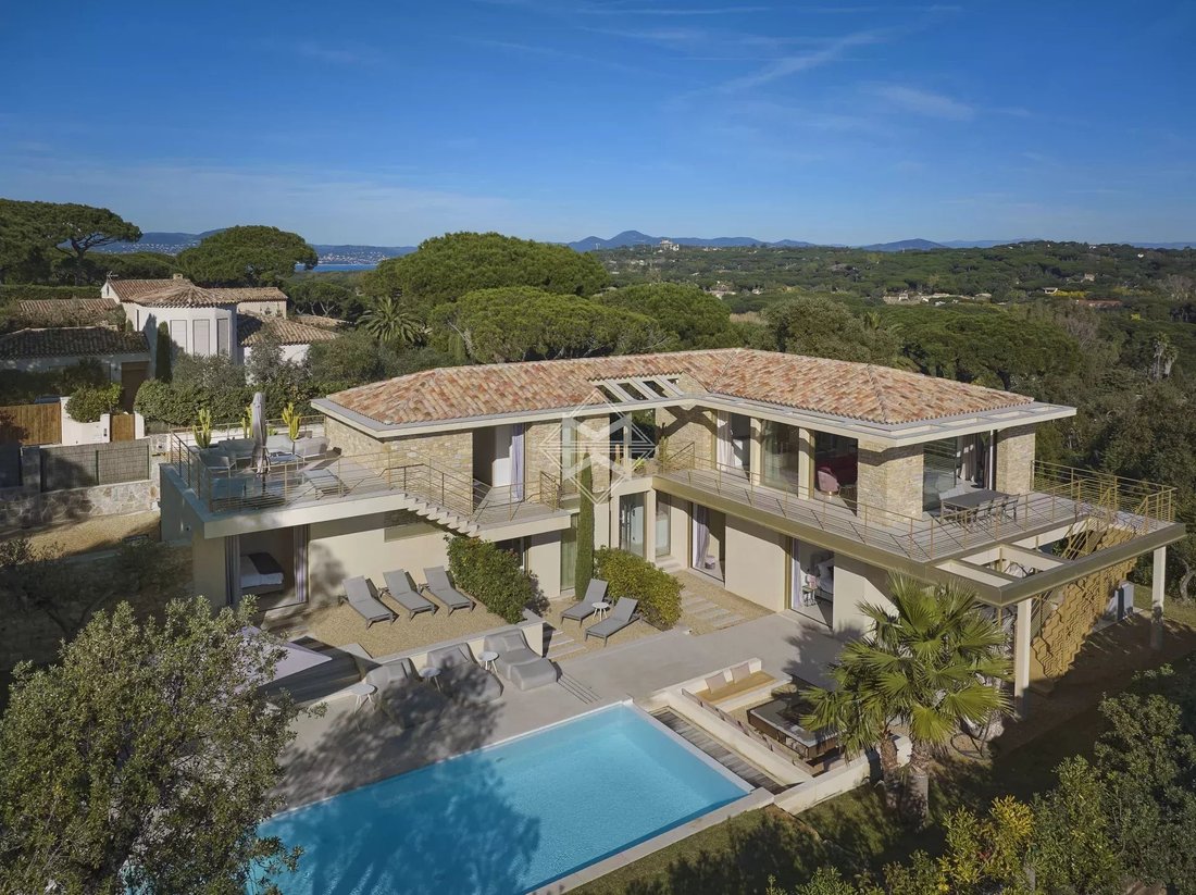Estate in Zone Est Diffuse, Saint-Tropez, France 4 - 17550389