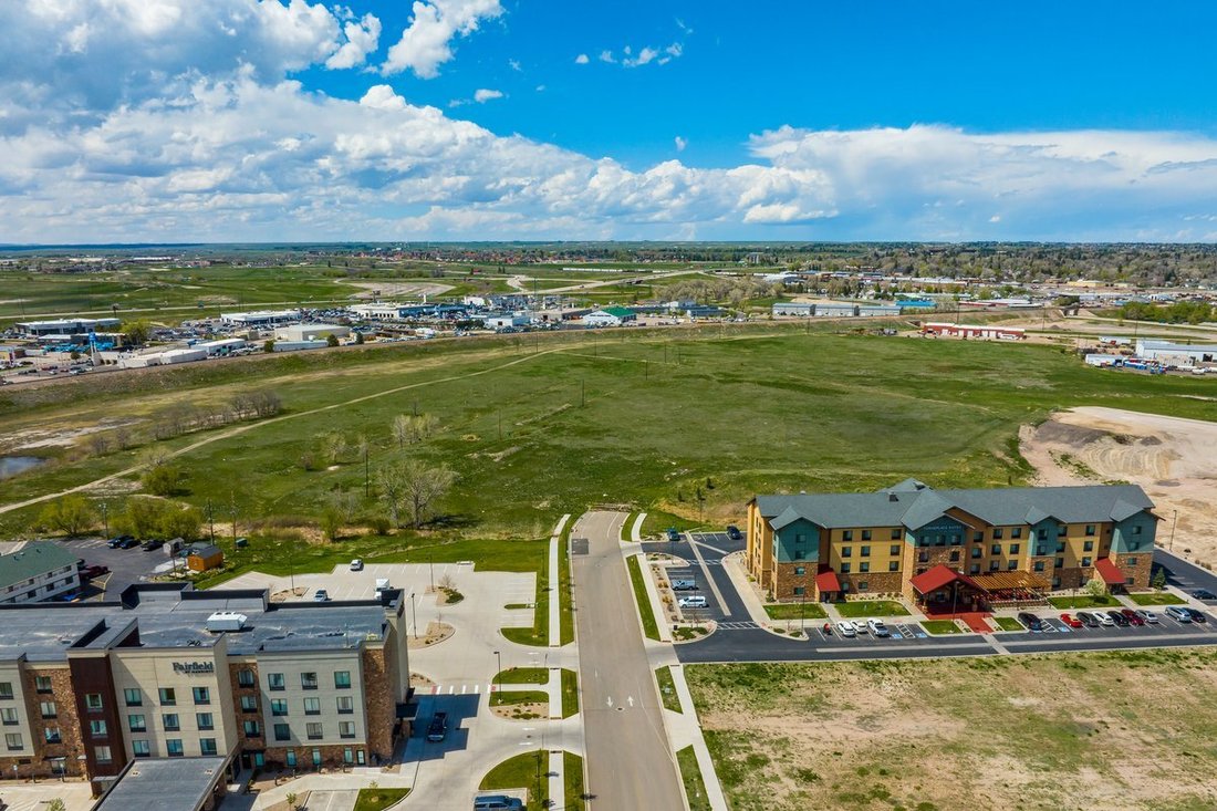 Land in Cheyenne, Wyoming, United States 1 - 17551060