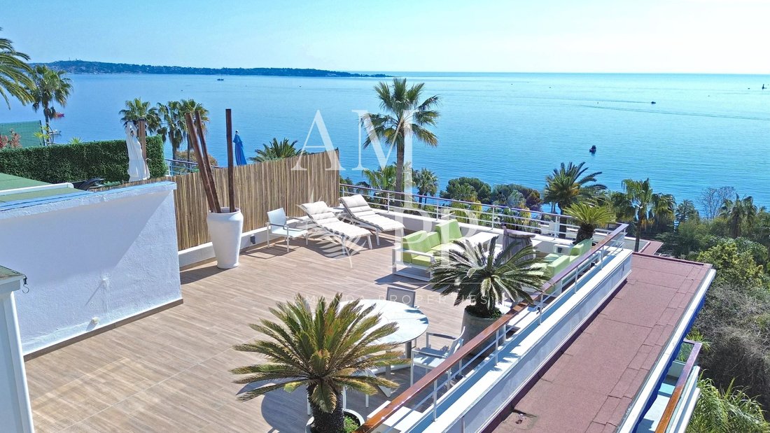 Apartment in Cannes, Provence-Alpes-Côte d'Azur, France 1 - 17549883