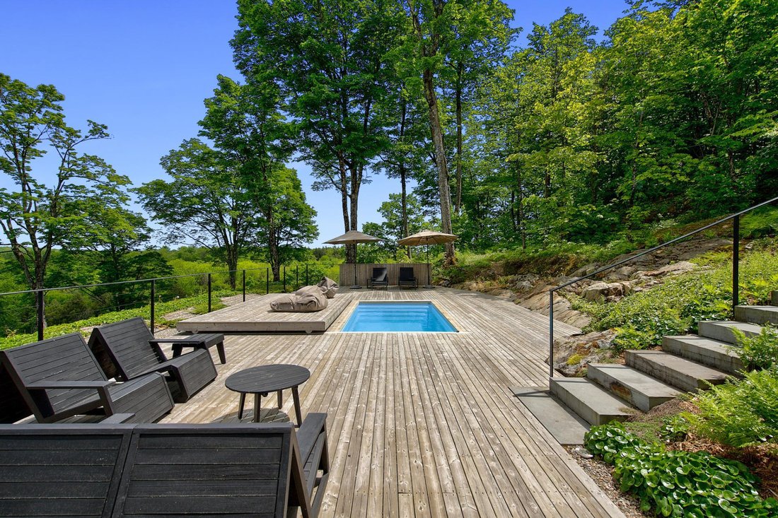 House in Bolton-Est, Quebec, Canada 4 - 17552930