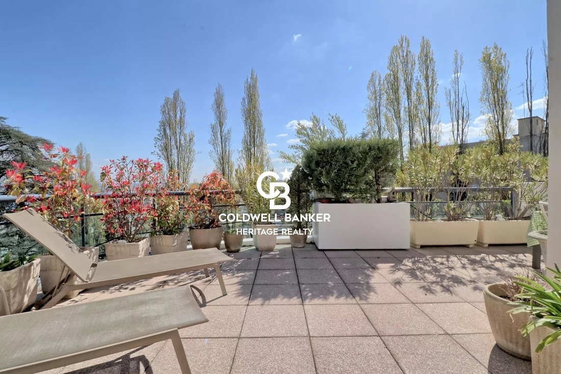 Apartment in Les Chassagnes, La Mulatière, France 4 - 17553258