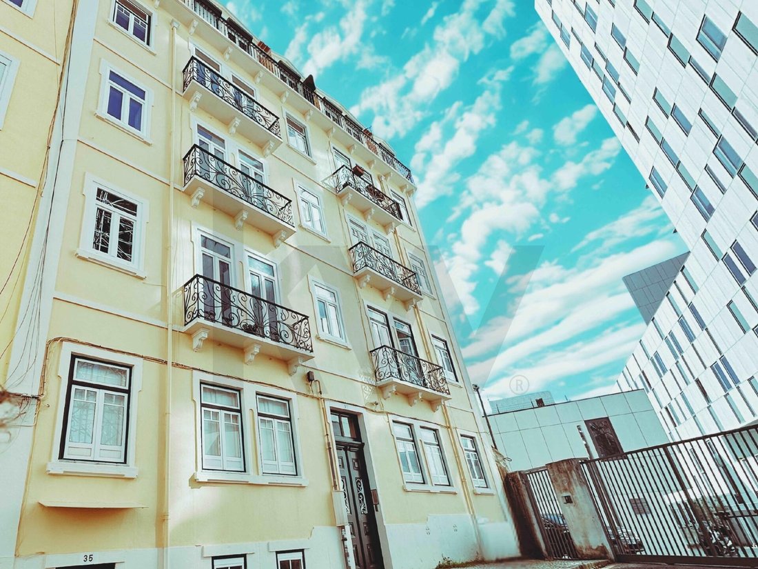 Apartment in Arroios, Lisbon, Portugal 1 - 17555093