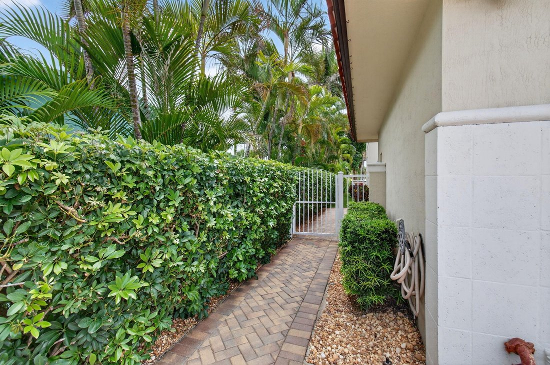 Townhouse in Deerfield Beach, Florida, United States 3 - 17551433