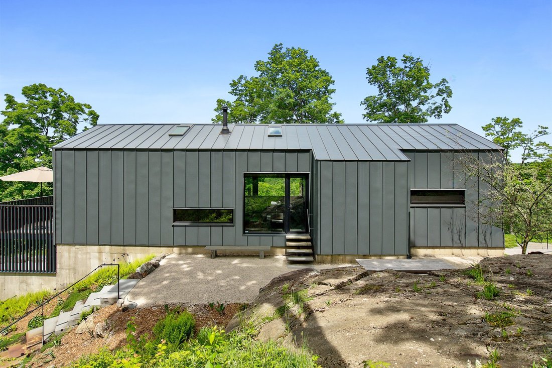House in Bolton-Est, Quebec, Canada 1 - 17552930
