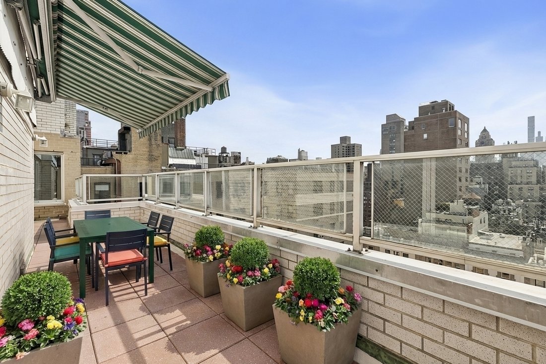 Co Op in New York, New York, United States 1 - 17552937