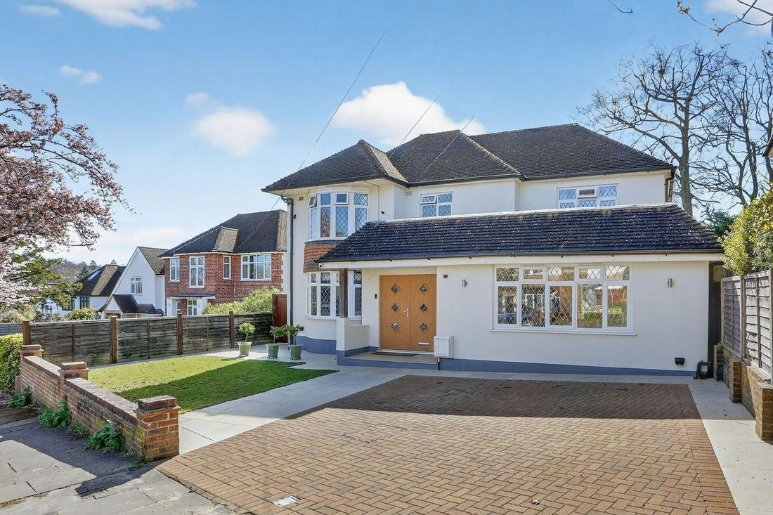 Haus in Epsom and Ewell, England 5 - 17551531