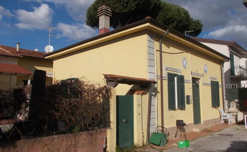 Residenza a Tonfano, Pietrasanta, Italia 1