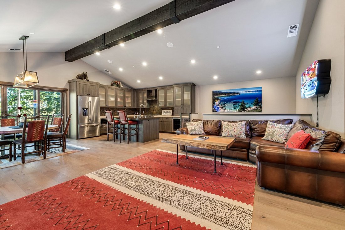 Condo in Tahoe City, California, United States 4 - 17551328