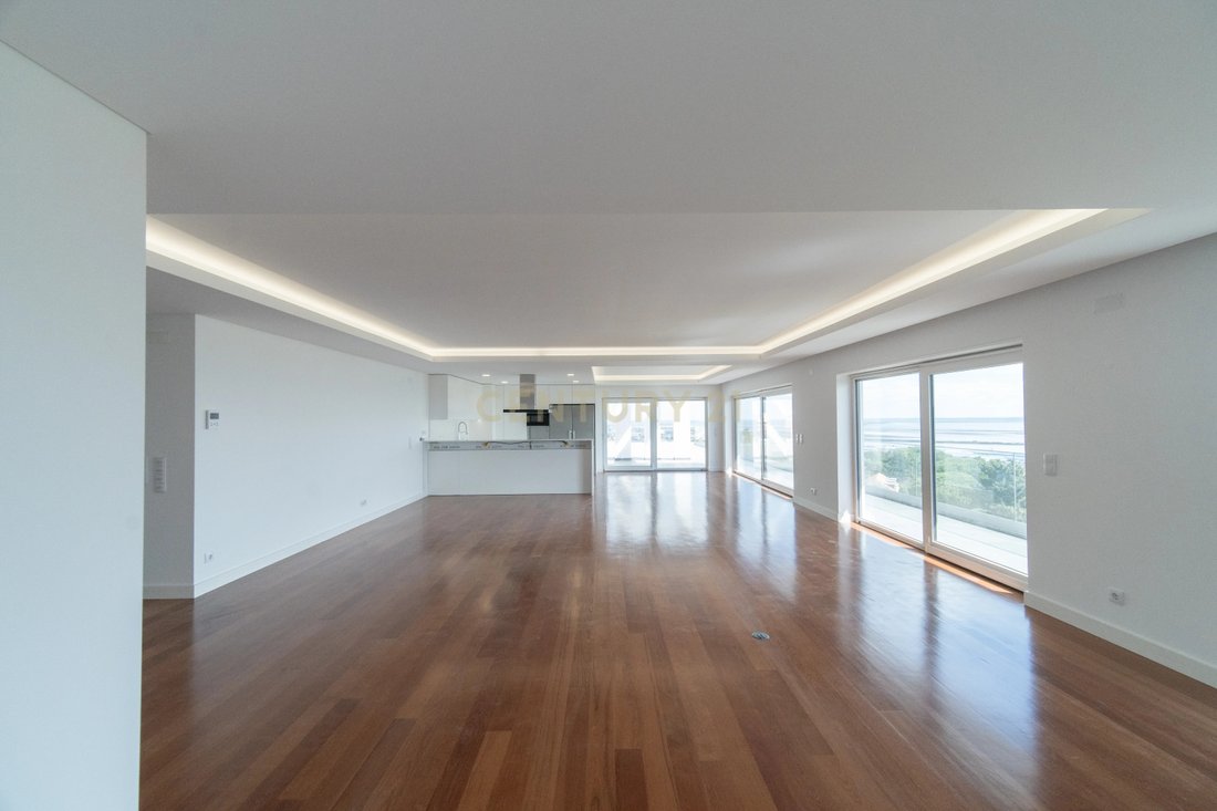 Apartment in Santa Iria de Azoia, Sao Joao da Talha e Bobadela, Lisbon, Portugal 2 - 13397410
