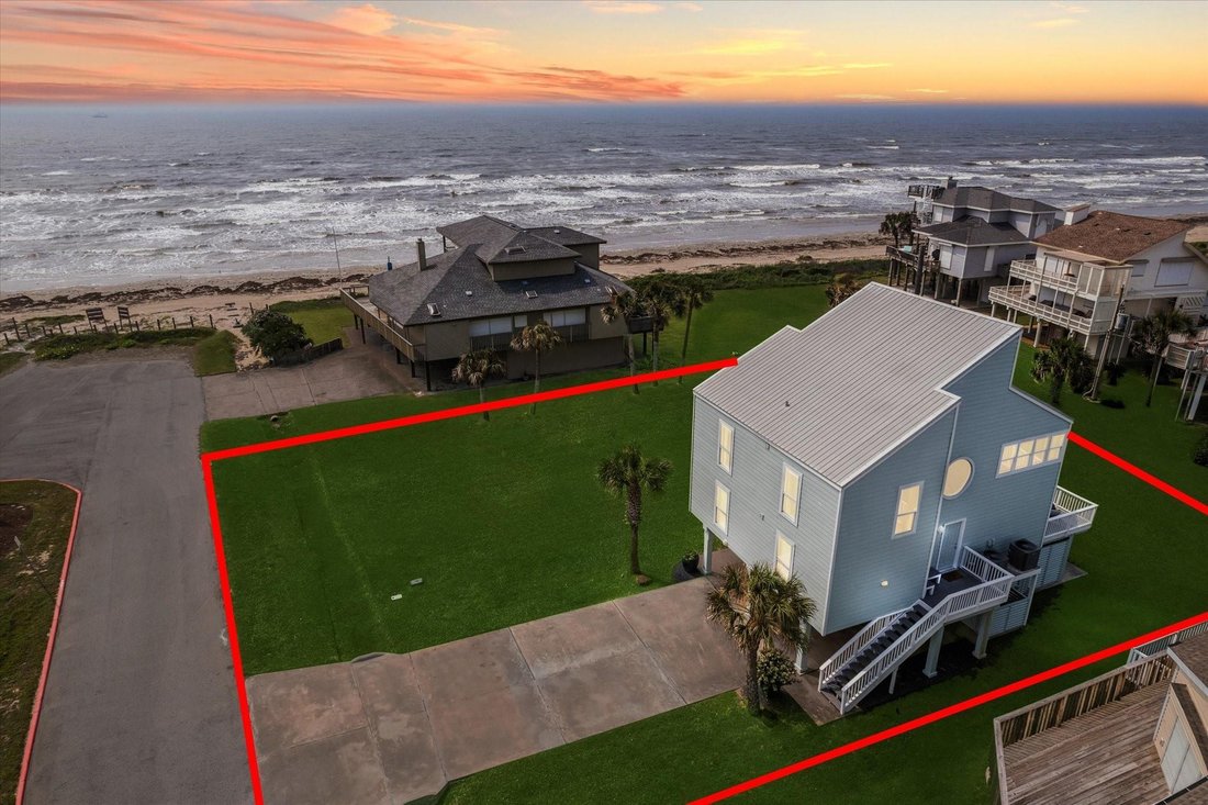 House in Galveston, Texas, United States 3 - 17552224