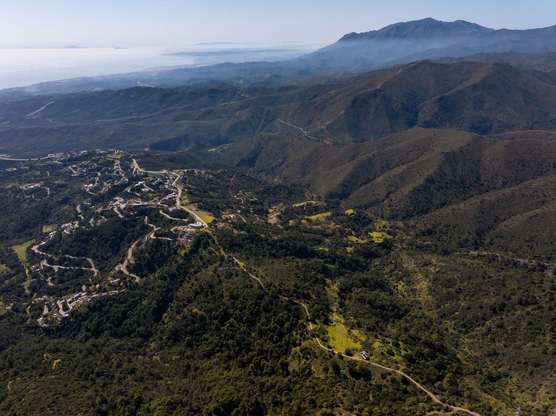 Land in Benahavis, Andalusia, Spain 5 - 17553884