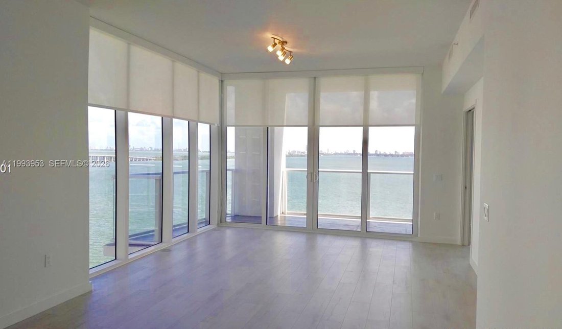 Condo in Miami, Florida, United States 2 - 17552512