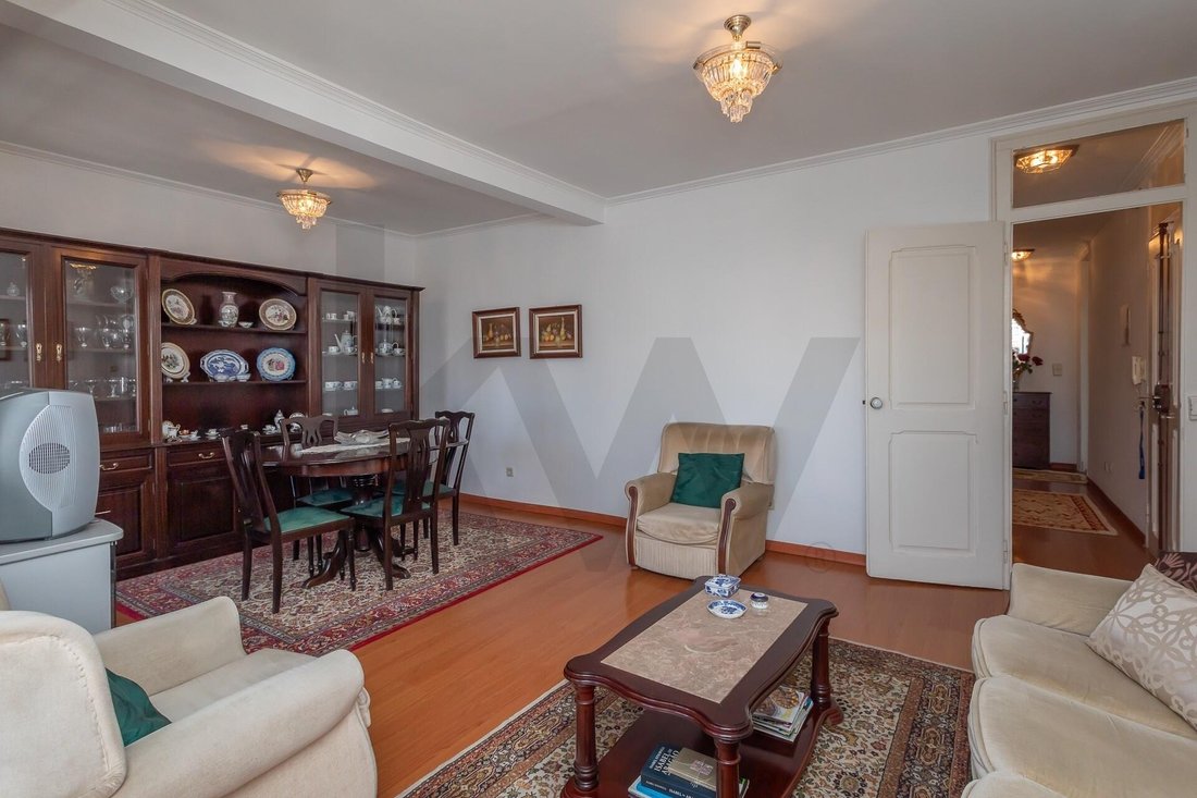 Apartment in Arroios, Lisbon, Portugal 3 - 17555093