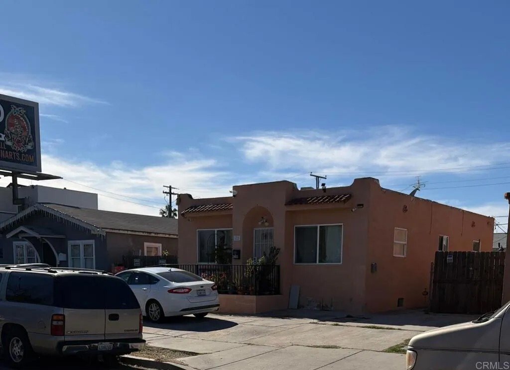 San Diego, California, United States 1 - 16975349