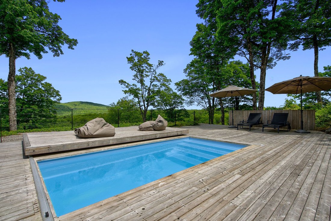 House in Bolton-Est, Quebec, Canada 5 - 17552930