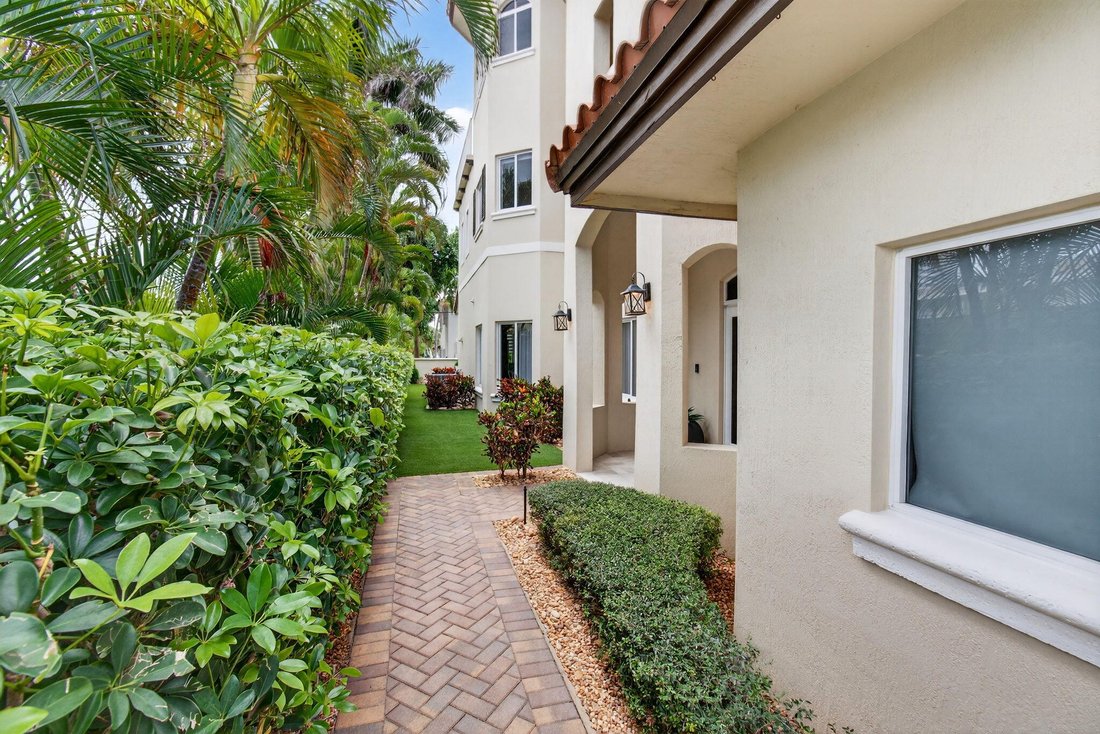 Townhouse in Deerfield Beach, Florida, United States 4 - 17551433