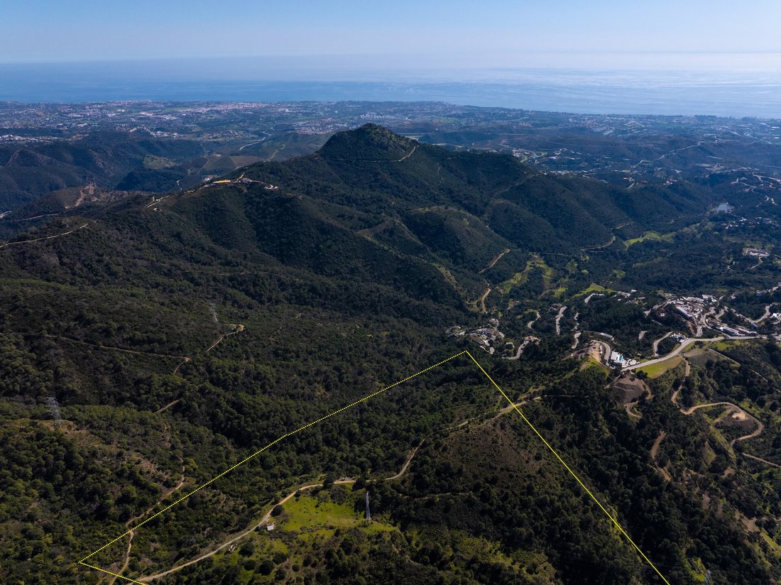 Land in Benahavis, Andalusia, Spain 2 - 17553884
