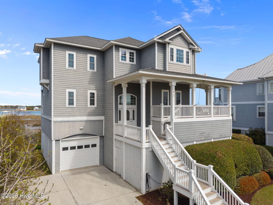 House in North Topsail Beach, North Carolina, United States 1 - 17550488