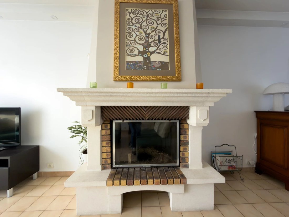 House in Les Pavillons-sous-Bois, Ile-de-France, France 3 - 17550150