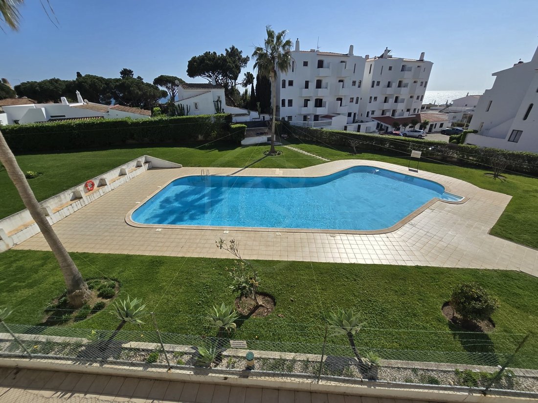 Apartment in Olhos de Agua, Algarve, Portugal 1 - 17550243