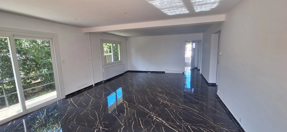 Villa in Bouches du Loup, Villeneuve-Loubet, France 2 - 17550304