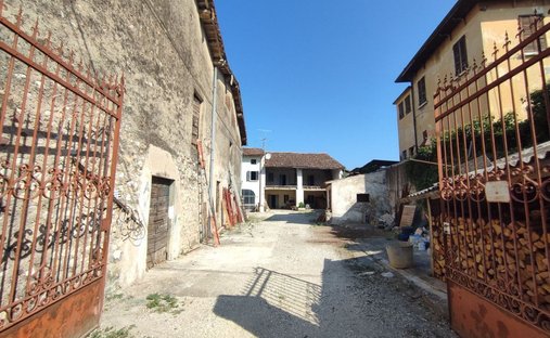 Country House in Campagna - Sedena - Bettola, Lonato del Garda, Lombardy 1