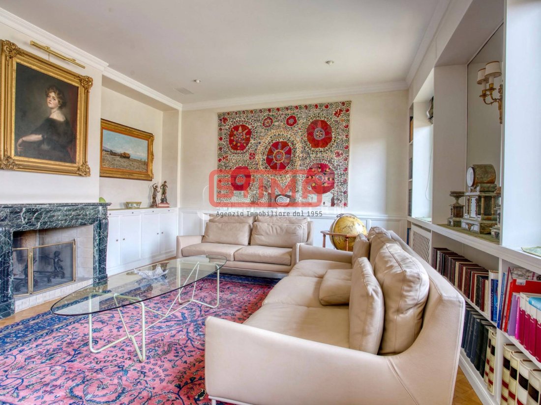 Apartment in Cathedral - Piazza dei Signori, Treviso, Italy 4 - 17555098