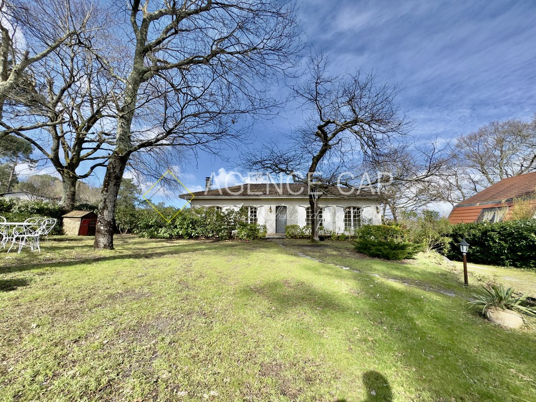 Villa in Cazaux, La Teste-de-Buch, France 1 - 17376622