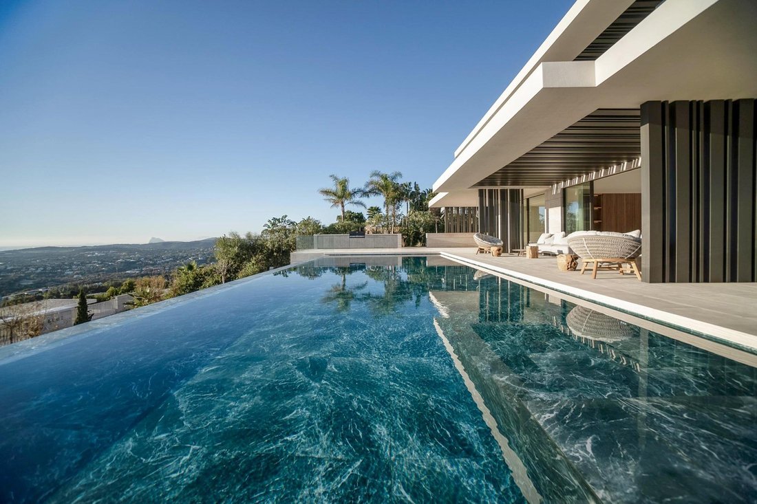 Villa in Sotogrande, San Roque, Andalusia 5 - 17555105