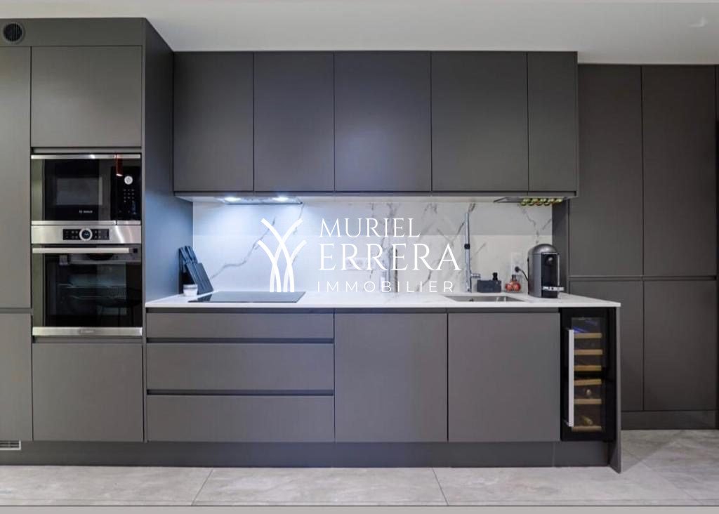 Apartment in Grange Aux Belles-Terrage, Paris 10e Arrondissement, Paris 3 - 17555142