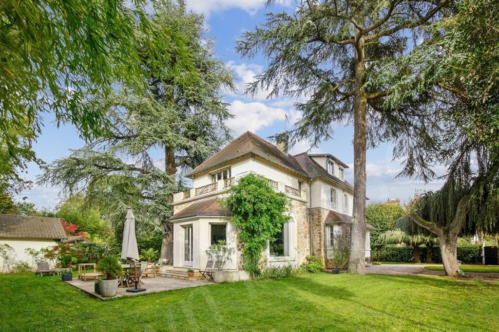 House in Chateau de Vaucresson, Vaucresson, France 1 - 17555186