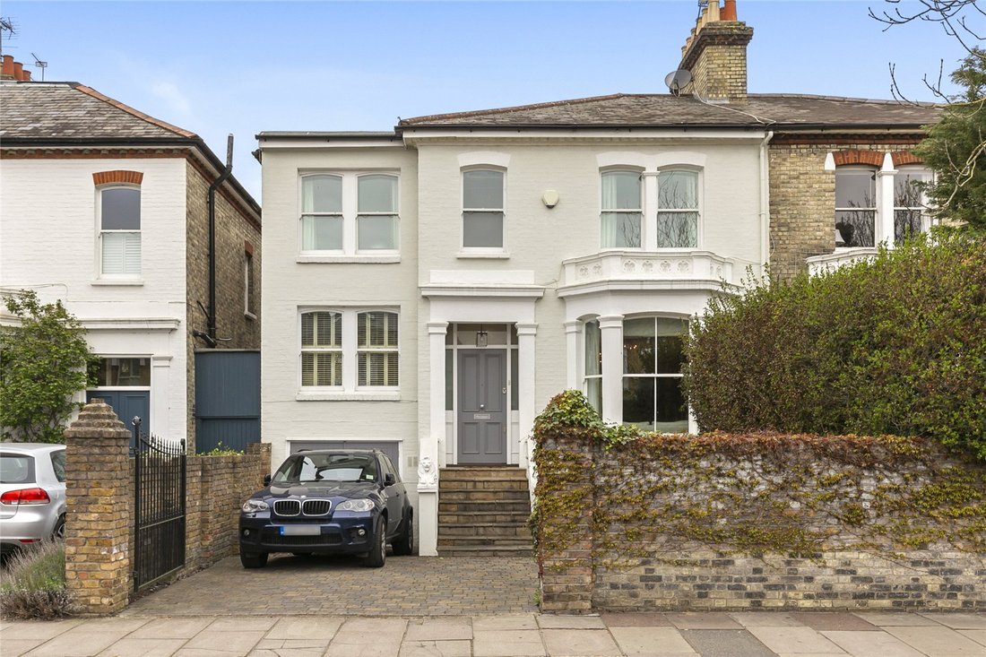 House in Castelnau, Richmond Upon Thames, England 4 - 17555333