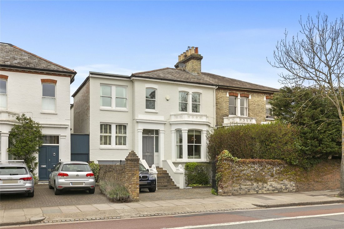 House in Castelnau, Richmond Upon Thames, England 1 - 17555333