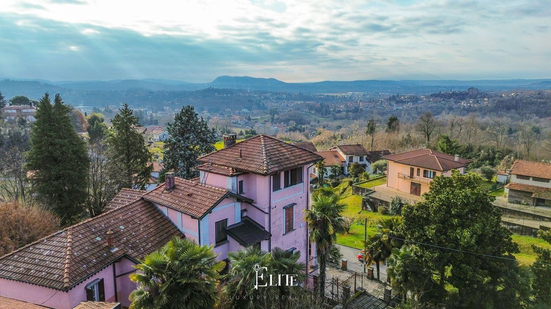 Villa in Besozzo, Lombardy, Italy 4 - 17555546