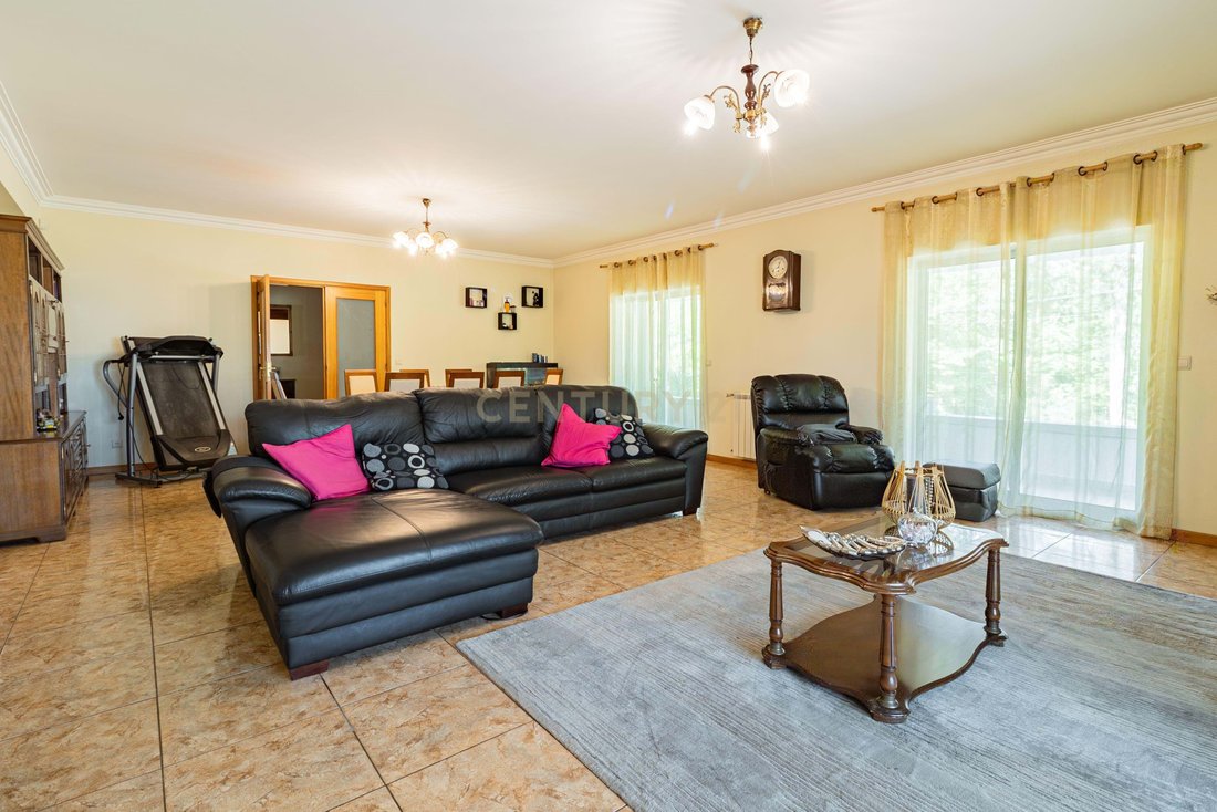 Villa in Fiscal, Braga, Portugal 4 - 17555348