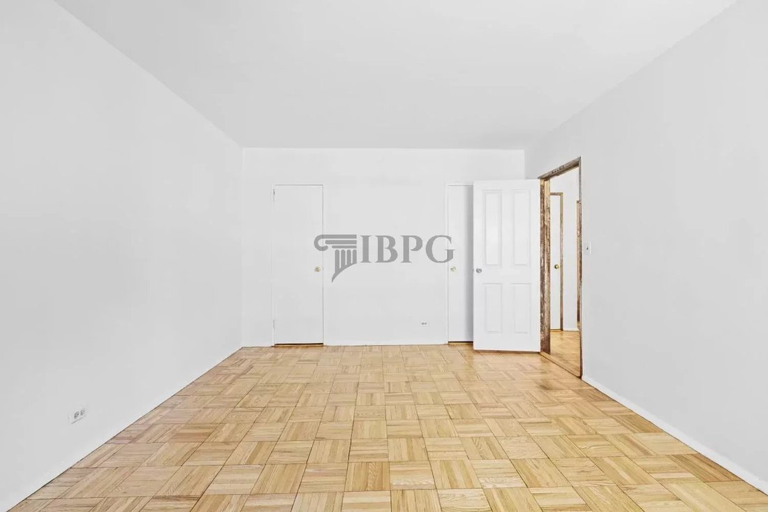 Apartment in New York, New York, United States 5 - 17555618