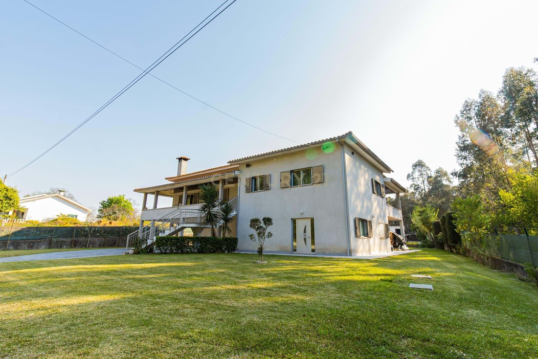 Villa in Fiscal, Braga, Portugal 1 - 17555348