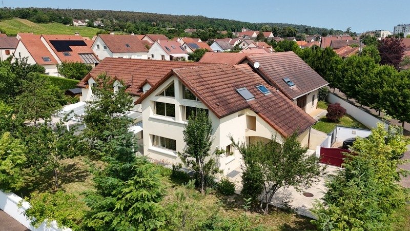 House in Champagne Haute, Marsannay-la-Cote, France 2 - 17555486